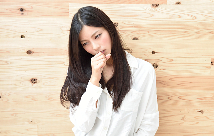 最近 の パチスロ 遠隔 顔 認証 ホルコン ひどいかすれ［嗄声（させい）］