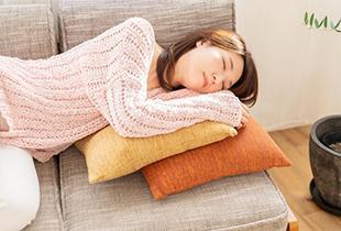 食べてすぐ横になるのは良くない？パチスロ 麻雀 格闘 倶楽部 3との関係や食後の理想的な過ごし方を紹介