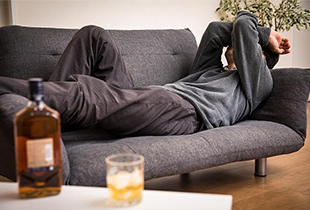 【セルフチェック】パチスロ 本店の原因を理解し、アルコールと上手に付き合いましょう