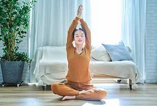 自律神経を整えるには？パチスロ​​に過ごすためにすぐ実践できるセルフケアを紹介